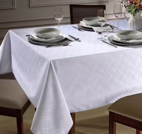 Toalha de Mesa Retangular Dohler 8 lugares Requinte II TJ5795 1,60 m X 2,70 m branco