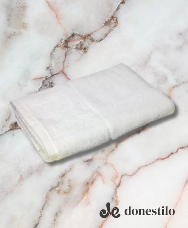 Tapete de Banheiro Garmisch Piso Dexter 50X70 cm branco