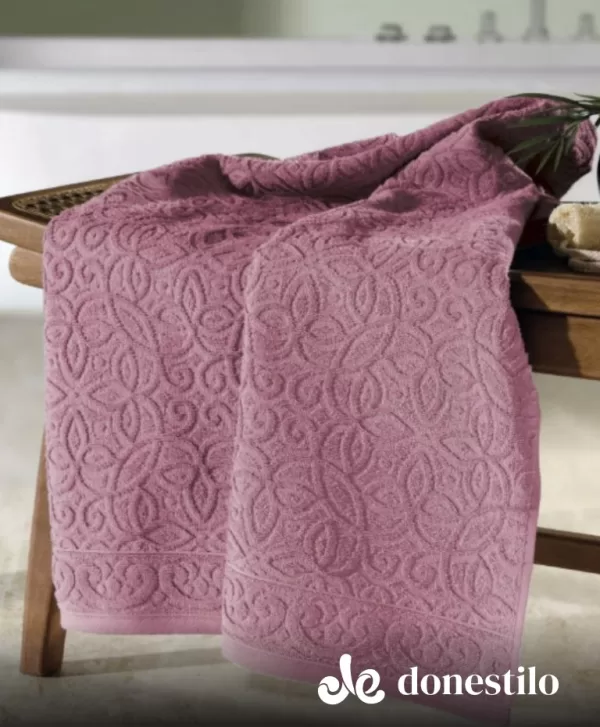 Toalha de Banho Döhler Provença 70x140 cm Rosa escuro