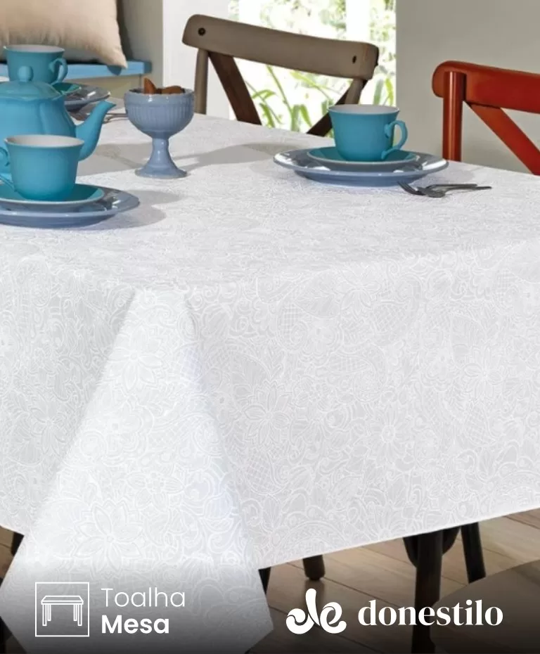 Toalha de Mesa Retangular Döhler 6 lugares Athenas Edite 1,40X2,10 m