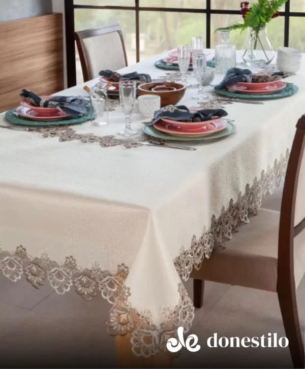 Toalha de Mesa Retangular Jolitex 8 lugares Veneza 1,60X2,70 m Fendi