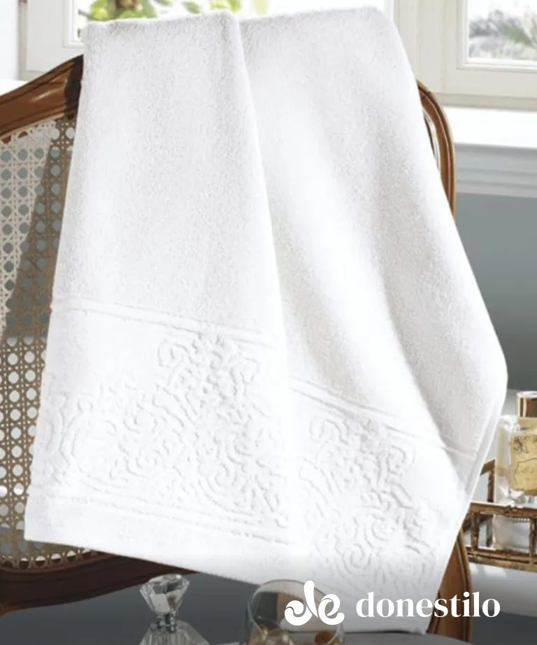 Imagen para Toalha de Banho Döhler Confort FJ6512 Medindo 70X1,40 m branco