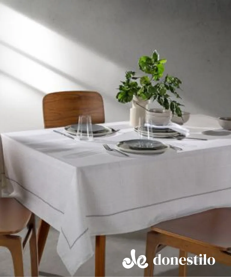 Iara – Linha Renova (Döhler) toalha de mesa quadrada