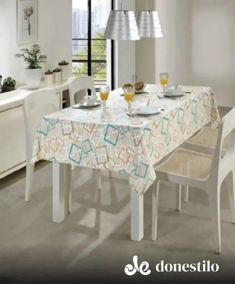 Toalha de Mesa Quadrada Genebra 4 lugares Ines 1,40X1,40 m Döhler galeria