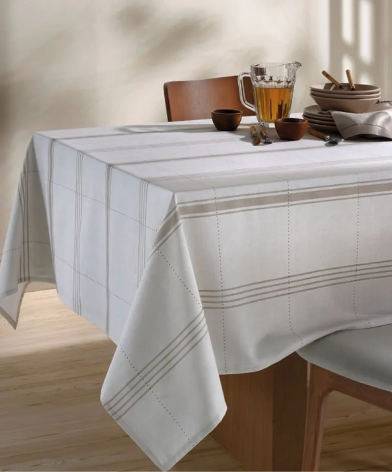 Toalha de Mesa Retangular 8 lugares Arabella Nina 1,60x2,70 m Döhler
